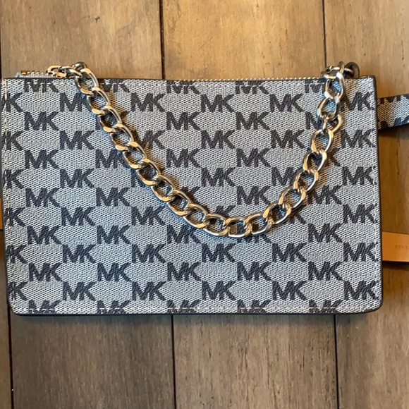 Michael Michael Kors Bum bag - Picture 3 of 12